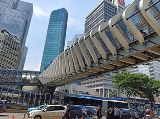 Revitalisasi JPO di Pasar Minggu dan Daan Mogot Mulai Mei 2019