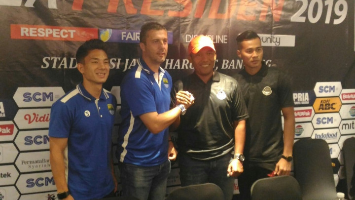 Pelatih Persib Waspadai Kejutan Tira-Persikabo