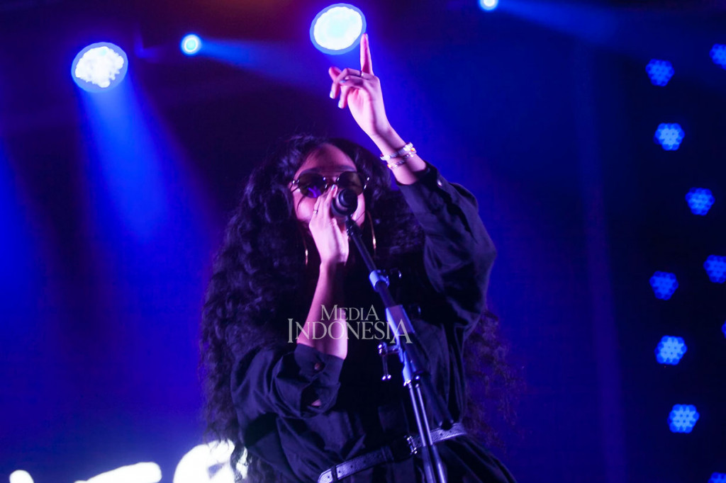 H.E.R Penampil Utama Java Jazz Festival Hari Pertama