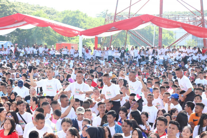 Ribuan Generasi Millenial Sulut Deklarasi Keselamatan Lalu Lintas