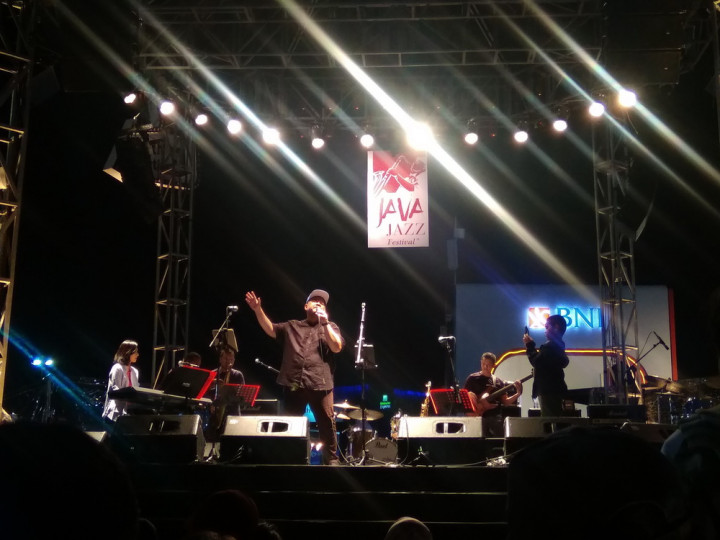 Indra Aziz Kenang Perjalanan ke Yogyakarta di Java Jazz Festival 2019