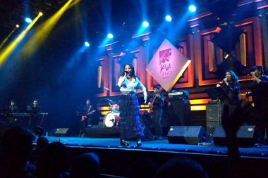 Java Jazz Hari Ketiga Diwarnai Belasungkawa untuk Mikha Tambayong