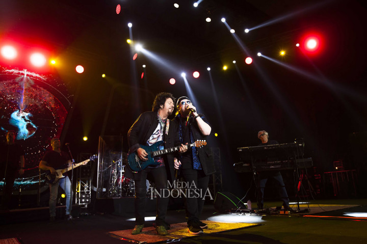 Toto Obati Kerinduan Penggemar di Java Jazz Festival 2019