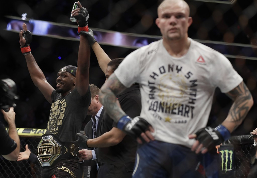 UFC: Jon Jones Dekati Rekor Milik Anderson Silva - Medcom.id