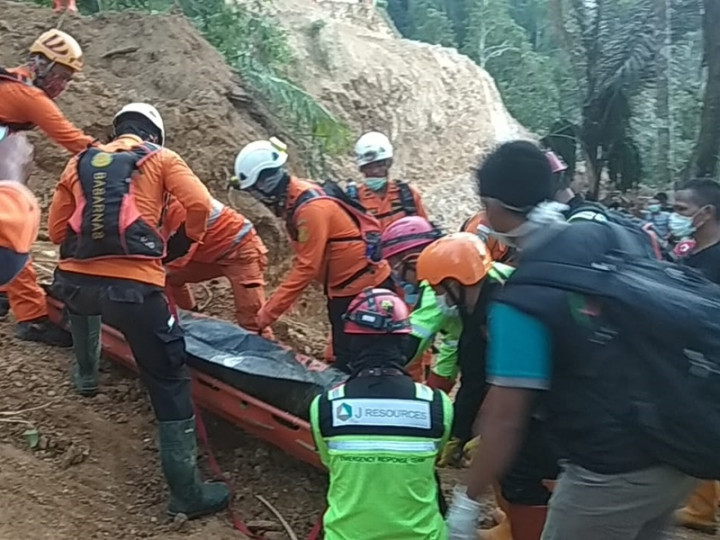 Jasad Korban Longsor Tambang Bolmong Ditemukan