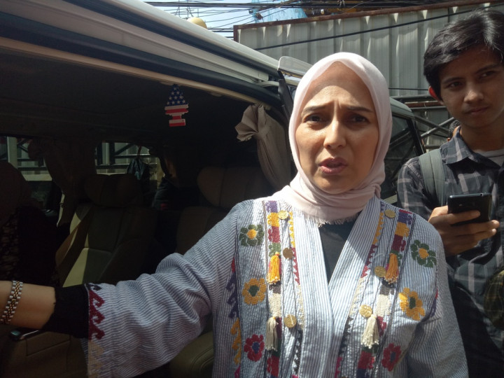 Andi Arief Minta Menu Nasi Ayam Tanpa Sayur