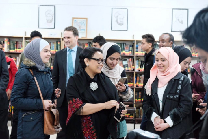 Menlu Retno Dorong Pengungsi Palestina untuk Tidak Menyerah