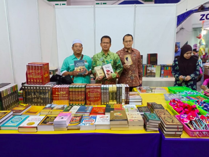 Buku Indonesia Laku Keras di Pesta Buku Brunei 2019