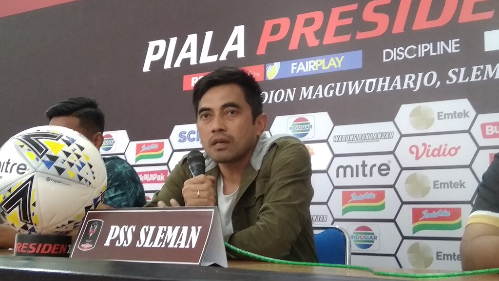 Pelatih PSS Seto Nurdyantoro. (Foto: medcom.id/Ahmad Mustaqim)