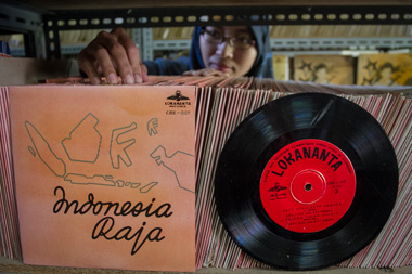 Cerita Lagu Indonesia Raya yang Dianggap Plagiat