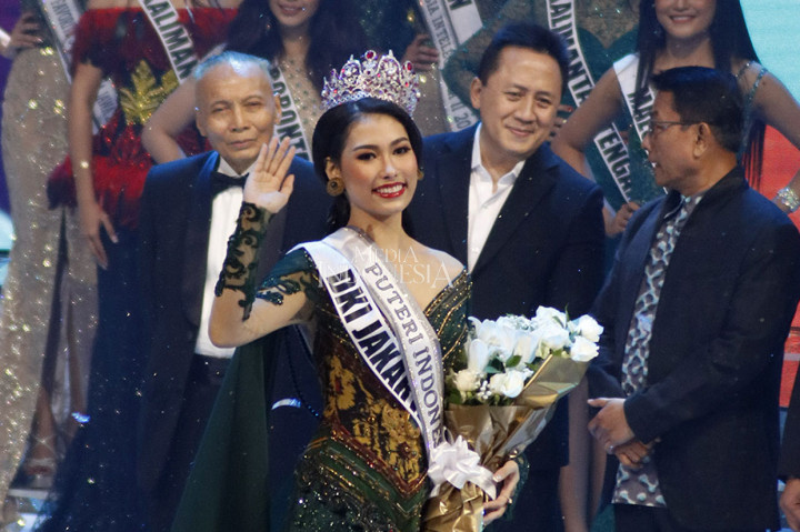 Frederika Alexis Cull Jadi Puteri Indonesia 2019