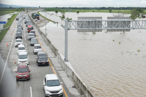 Banjir Di Tol Bukan Karena Salah Desain