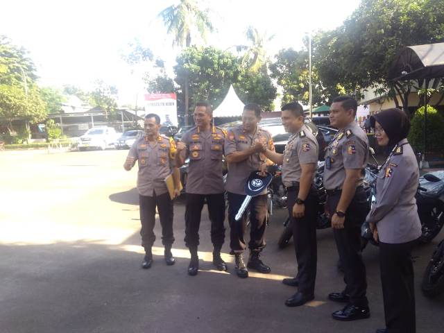 Polsek Ciracas Dihibahi Kendaraan Patroli Baru