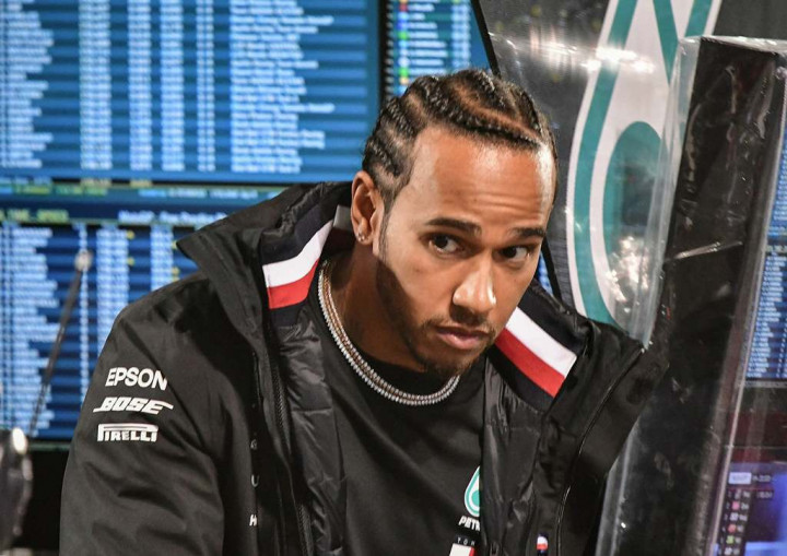 Lewis Hamilton Kepikiran Pindah ke MotoGP