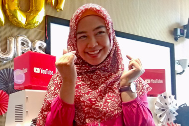 Ria Ricis Ajak Milenial Tidak Golput Hadapi Pemilu 2019