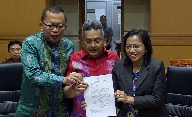 Aswanto dan Wahiduddin Jadi Hakim MK Lagi