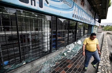 Listrik Padam di Venezuela, Puluhan Warga Jarah Pertokoan