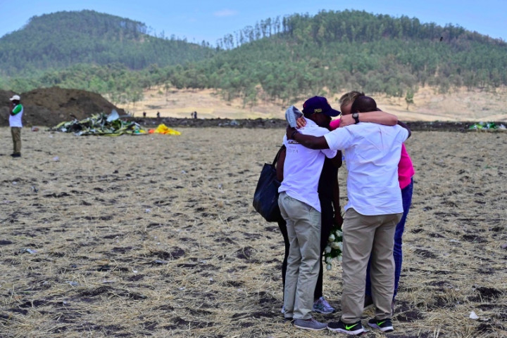 Emosi Menyelimuti Pemakaman Pilot Ethiopian Airlines