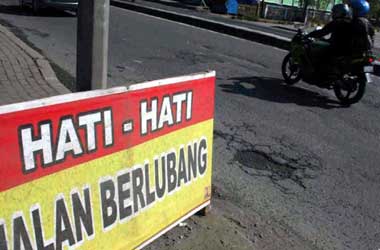 Waspada saat Berkendara, Minimalisir Risiko Kecelaakaan