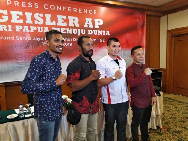 Petinju Papua Geisler AP Siap <i>Go Internasional</i>