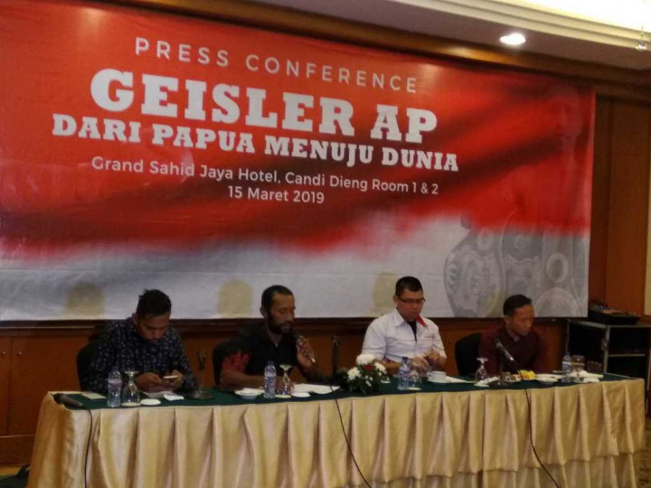 Usia Tak Surutkan Ambisi Geisler AP Rebut Sabuk WBC Asia Pasifik