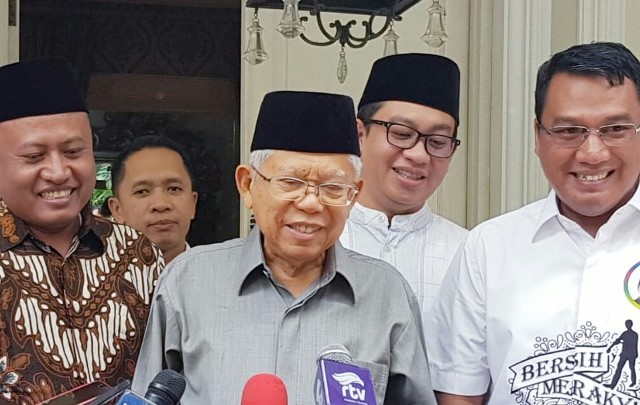 Jelang Debat, Ma'ruf Isi Waktu dengan Keluarga