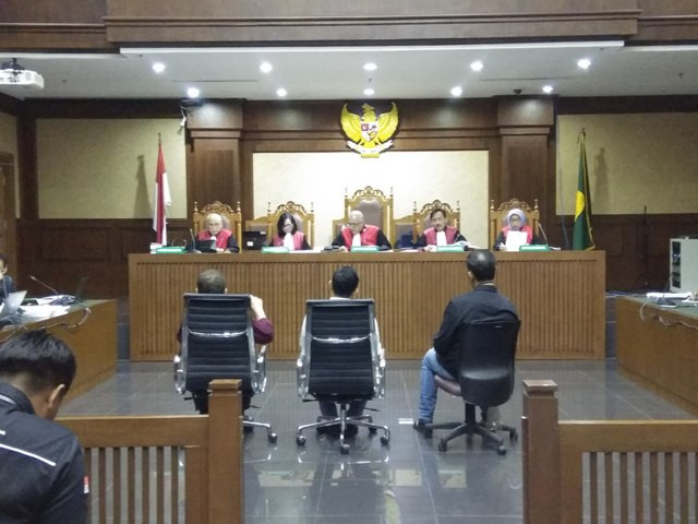Staf Irwandi Yusuf Tertekan saat Diperiksa Penyidik