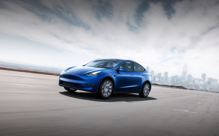 Model Y jadi Crossover Andalan Tesla Motors