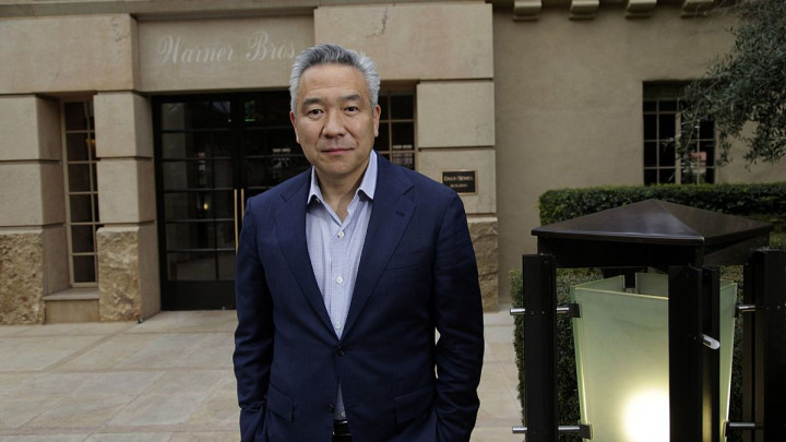Tersangkut Skandal Seksual, Bos Warner Bros Kevin Tsujihara Mundur dari Jabatan