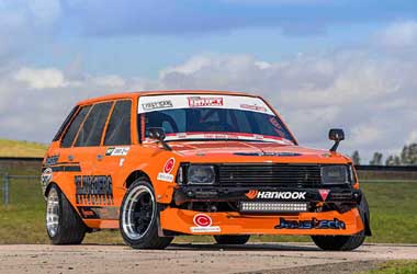 Toyota Corolla Wagon 1983 Berdarah Drifting