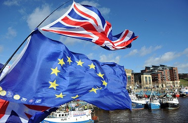 Inggris akan Secara Resmi Minta Uni Eropa Tunda Brexit
