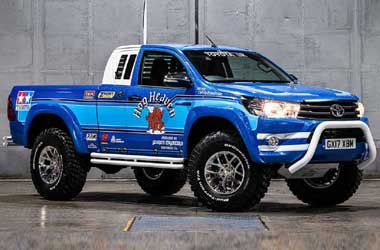 Toyota Hilux Bruiser Terinspirasi Remote Control Era 80an