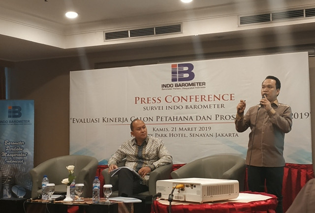 Survei Indo Barometer: Jokowi-Ma'ruf Unggul Selisih 21 Persen