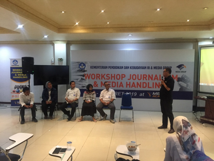 Staf Humas Kemendikbud Ikuti Workshop Jurnalisme di Media Group