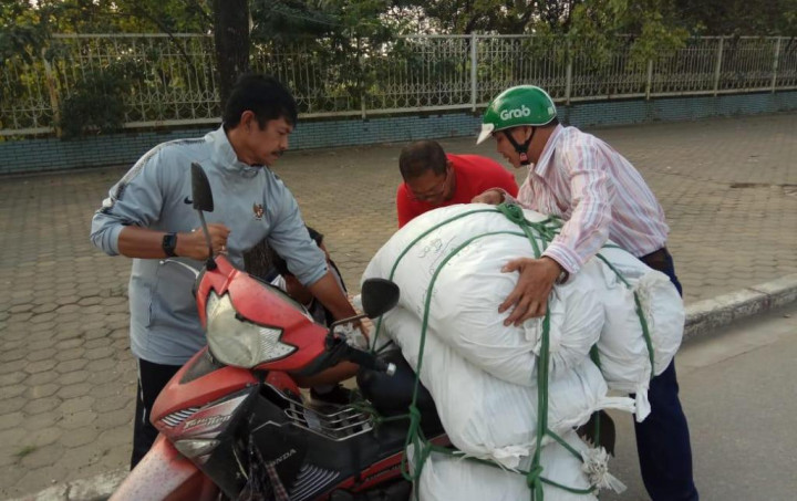 Ketika Indra Sjafri Membantu Warga Hanoi