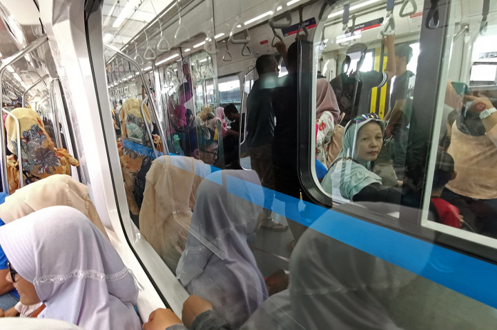 MRT Jakarta Gratis Hingga 31 Maret