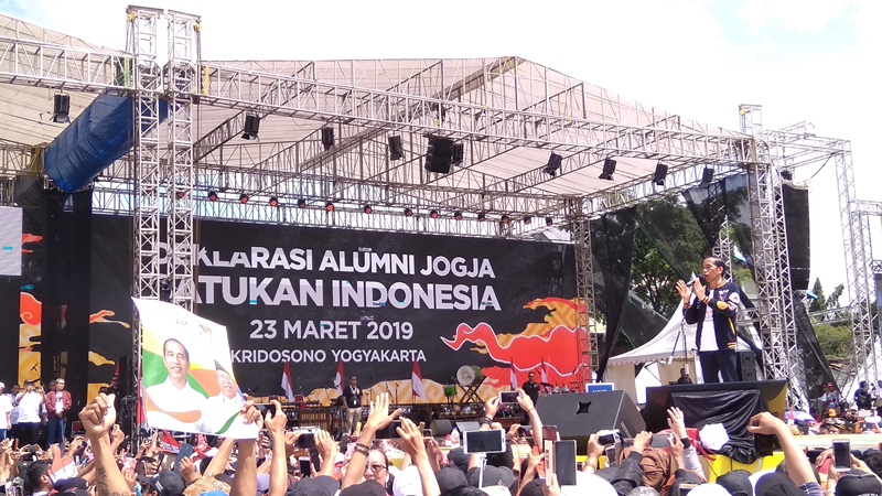 Calon presiden nomor urut 01, Joko Widodo di Stadion Kridosono Yogyakarta, Sabtu, 23 Maret 2019. Medcom.id/ Ahmad Mustaqim.
