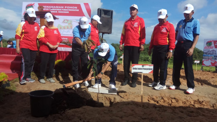 Ditjen Pemasyarakatan Tanam Sejuta Pohon di Indonesia