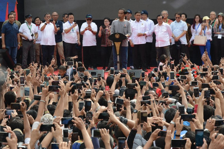 Resmikan MRT, Jokowi Minta Fase Kedua Langsung Dibangun