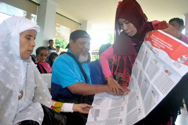 Calon Pemilih Kebingungan di Bilik Suara