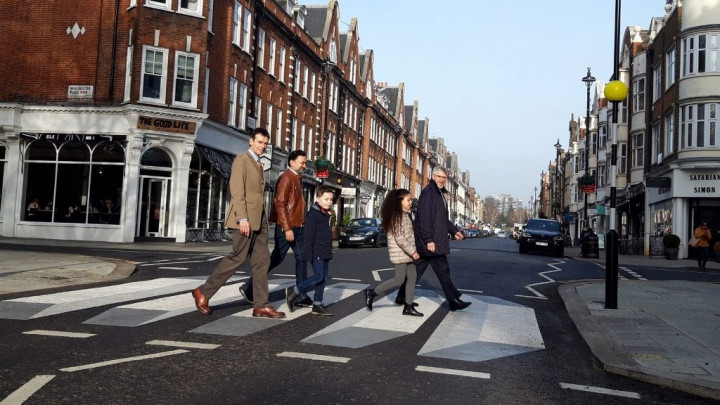 Tekan Kecelakaan, London Bikin <i>Zebra Cross</i> ‘Melayang’