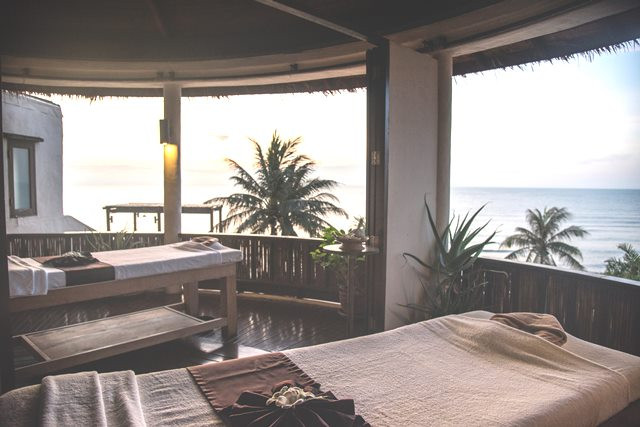 Survei: Suasana Baru Bikin Hubungan Intim Kian Bergairah