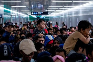 'Norak' saat Coba MRT Tak cuma di Jakarta