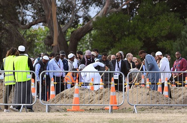 Usai Makamkan Anaknya, Ibu Korban Penembakan Christchurch Meninggal