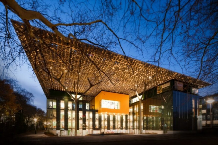 Bangunan Tua Disulap Jadi Kantor Hemat Energi