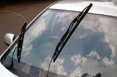 Mengenal Ragam Jenis Wiper Mobil