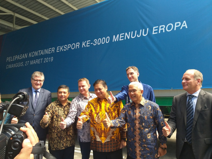 Bayer Kirim Ekspor Produk Kesehatan ke-3.000 ke Eropa