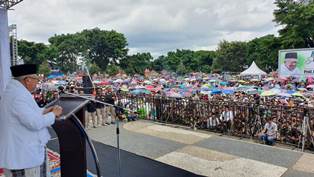 Ma'ruf: Utamakan Berhenti Sejenak saat Mendengar Azan