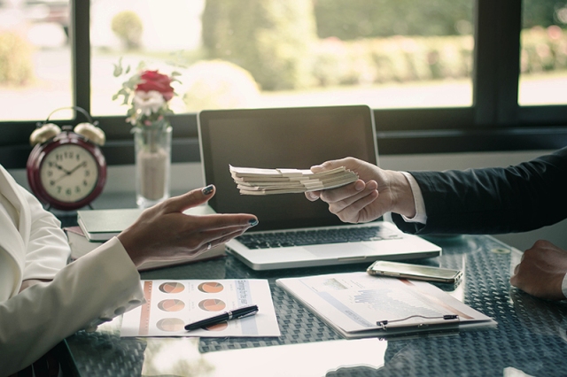 Kementerian yang Dipimpin Kader Parpol Rawan Jual Beli Jabatan