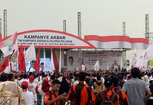 Jokowi Siap Wujudkan Kereta Api Trans Kalimantan